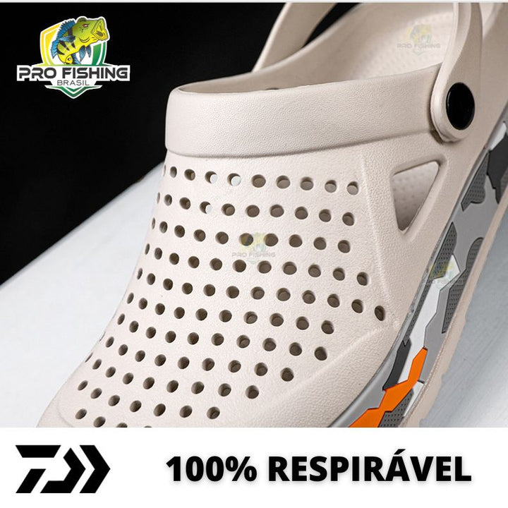 Nova Sandália Crocs DAIWA - Impermeável - Antiderrapante - SUPER CONFORTÁVEL